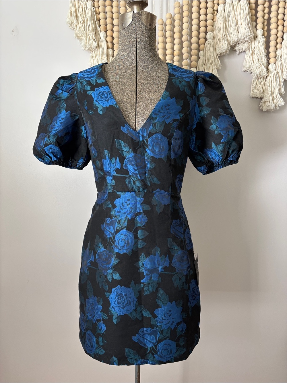 Blue Floral taffeta Puff Sleeve V-Neck Mini Dress